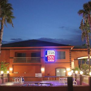 Texas Inn & Suites Mcallen At La Plaza Mall And Airport